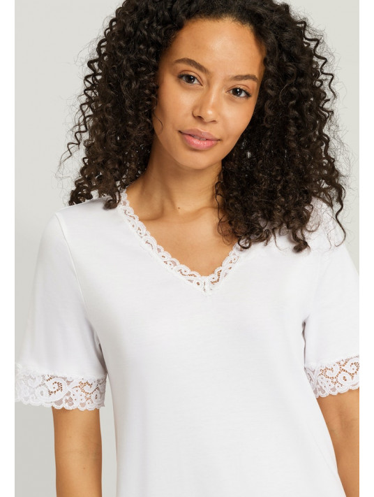 hanro Short-sleeved-white nightgown MOMENT