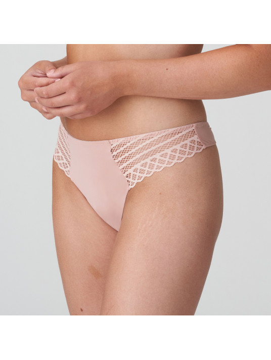 Prima Donna String EAST END