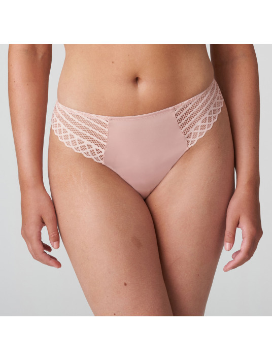 Prima Donna String EAST END