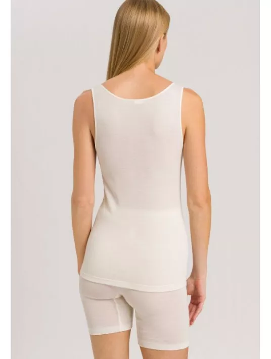 Hanro Sleeveless cream woolen silk top Hanro Sleeveless cream woolen silk top
