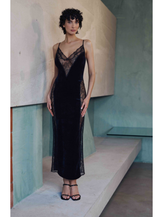 MARJOLAINE Long black velvet nightie BILLIE