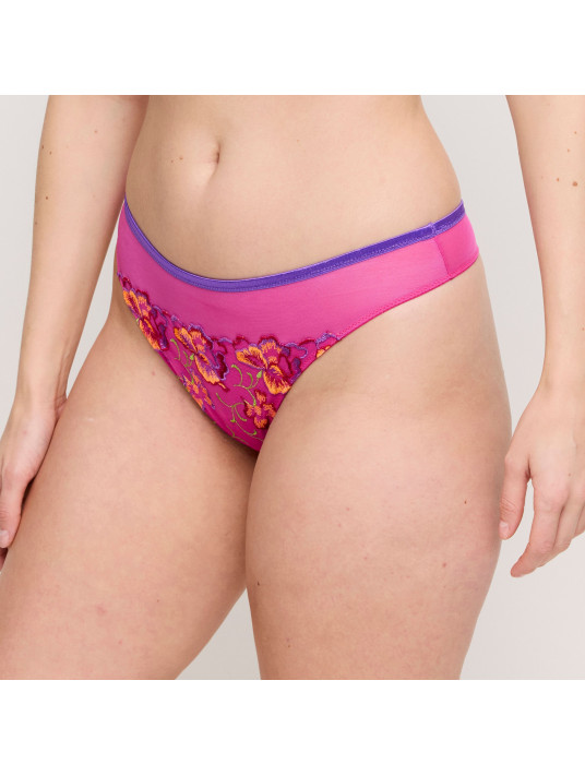 Prima donna String very berry DEVDAHA