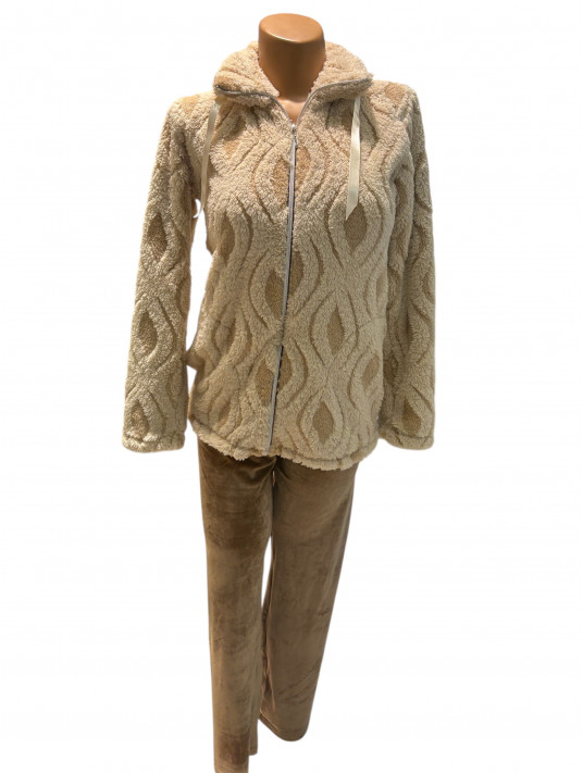 CHRISTIAN CANE Indoor Loungewear Set PAKITA