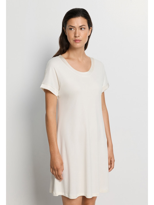 Hanro Short-sleeved nightdress COTON ANILLA