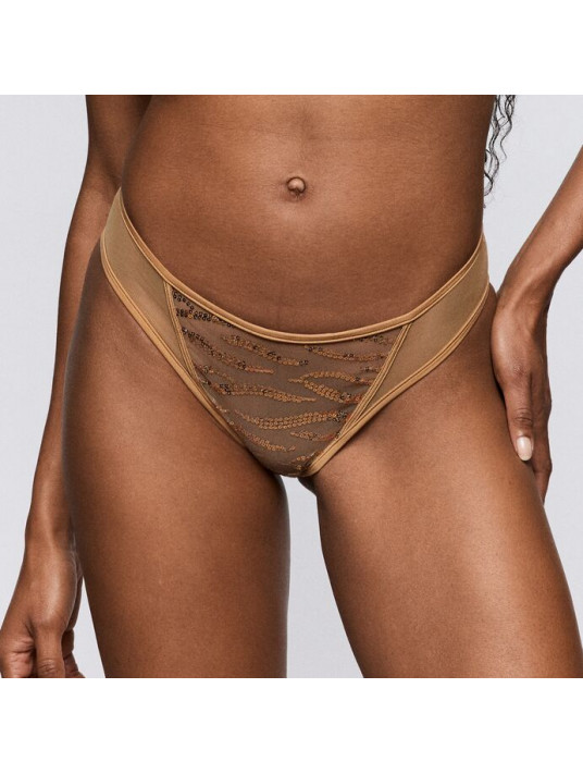 Sarda Rio briefs MILHON