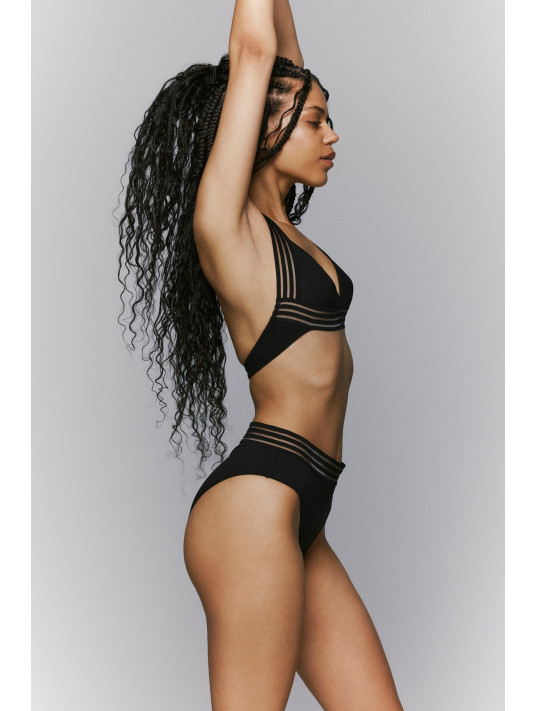 Sarda black bikini Triangle MISS