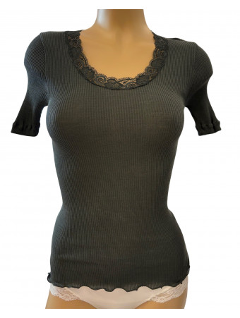 Half-sleeved top round lace...