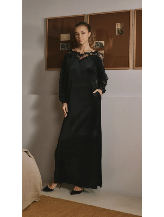 Marjolaine DANIELLA Long Velvet Robe