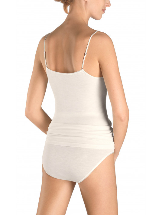 Sleeveless Merino woolen silk top by 